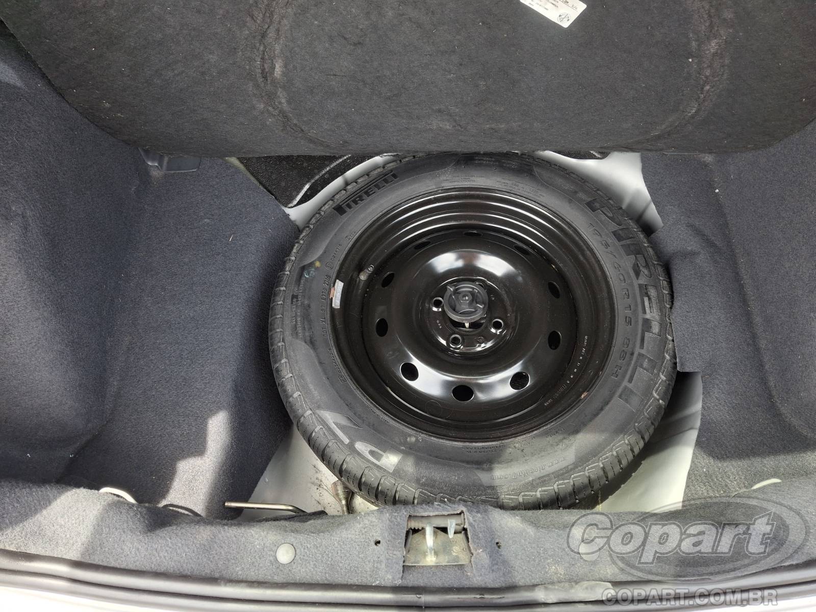 Foto 10 de 11: 2010 FIAT IDEA