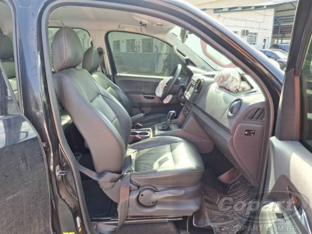 2013 VOLKSWAGEN AMAROK 