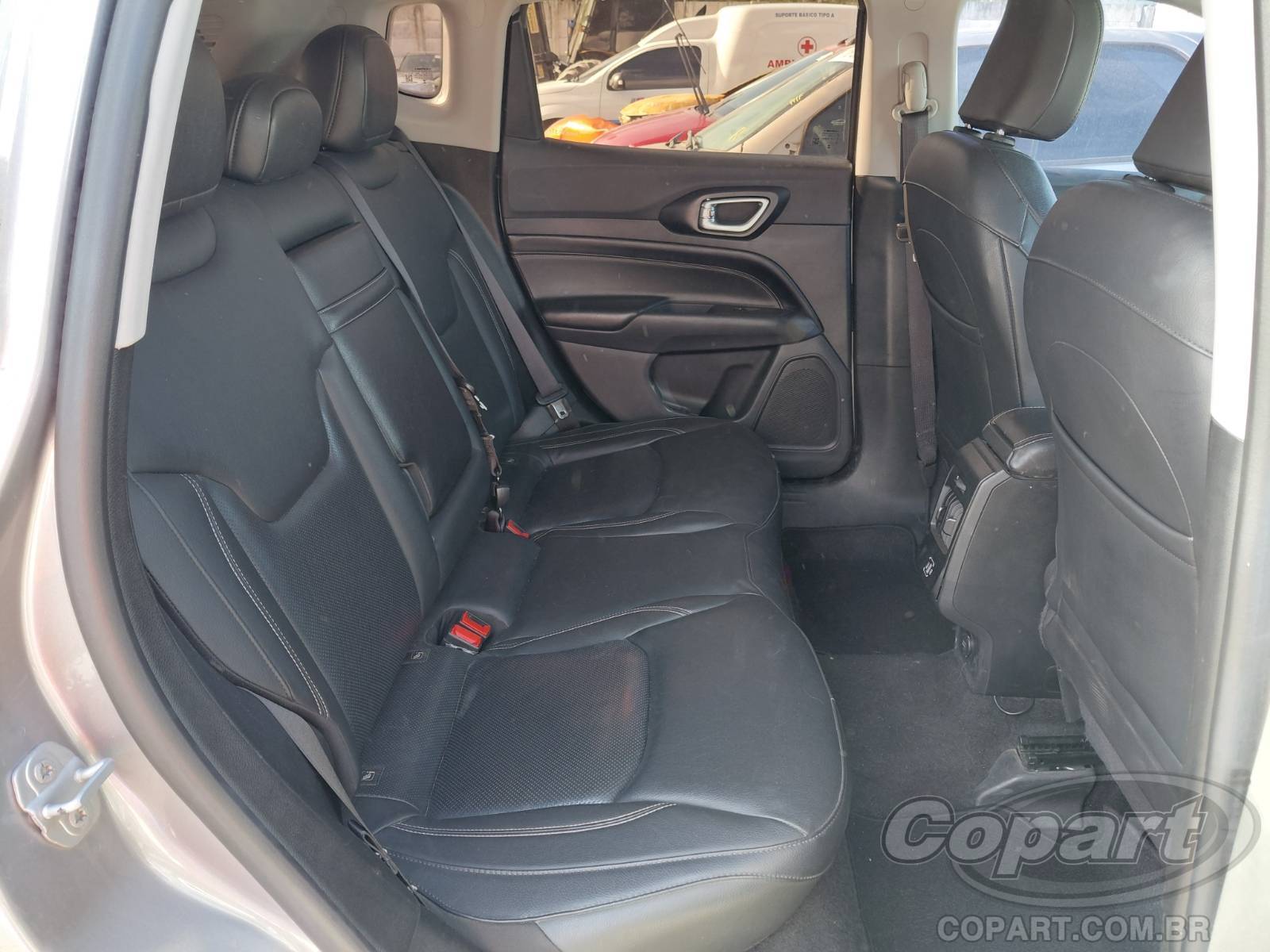 Foto 6 de 11: 2023 JEEP COMPASS