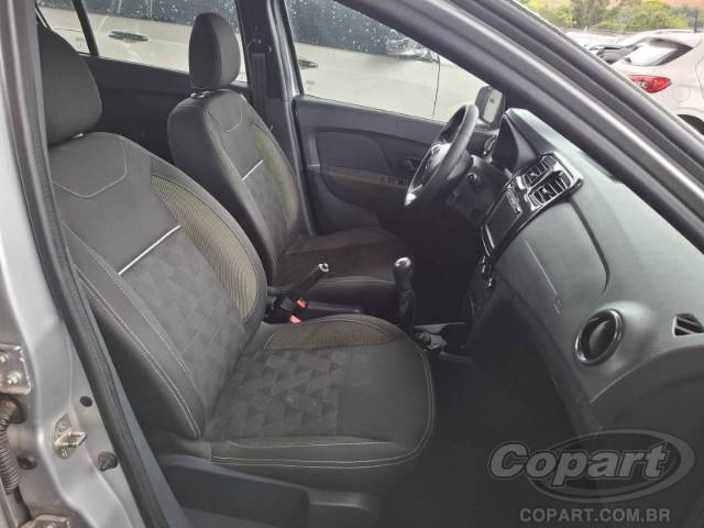 2023 RENAULT LOGAN 