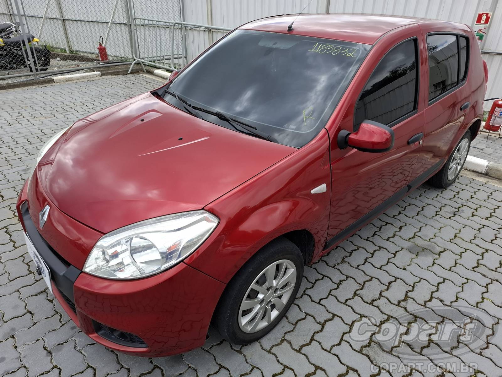 Foto 2: 2013 RENAULT SANDERO
