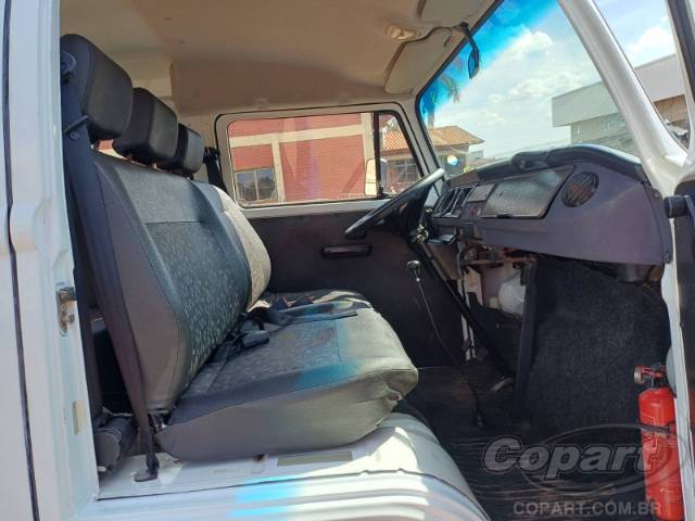 2014 VOLKSWAGEN KOMBI 
