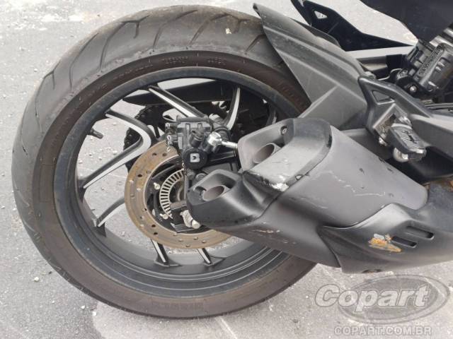 2025 BAJAJ DOMINAR 