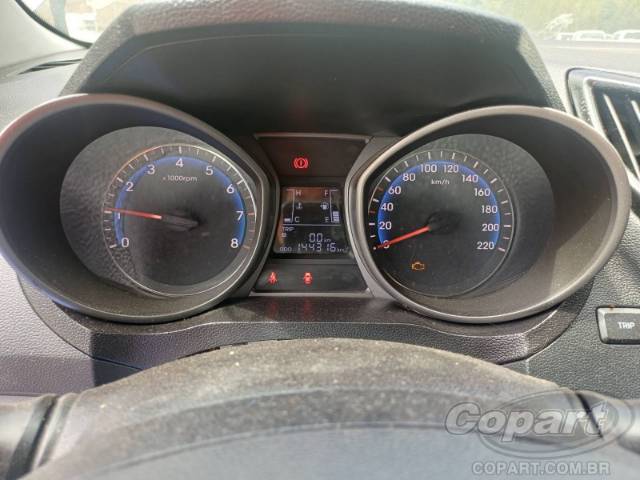 2014 HYUNDAI HB20S 