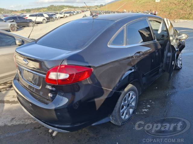 2011 FORD FIESTA SEDAN 