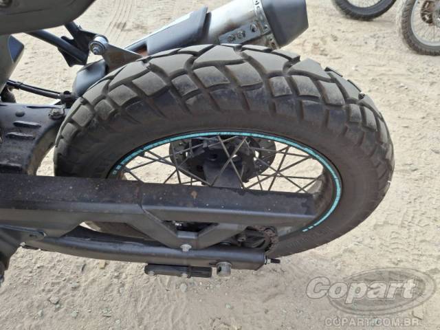 2024 ROYAL ENFIELD SCRAM 