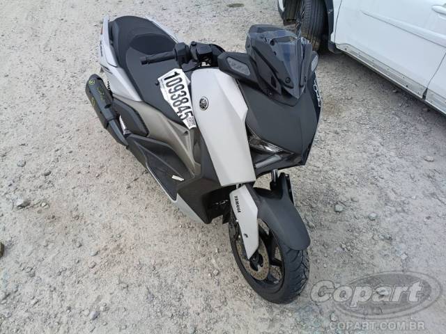2025 YAMAHA XMAX 