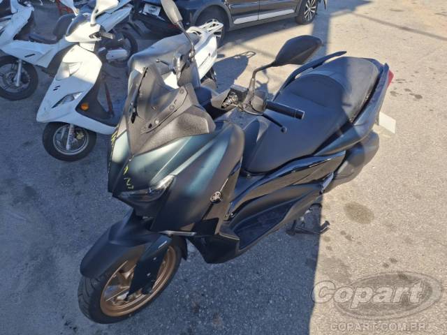 2024 YAMAHA XMAX 