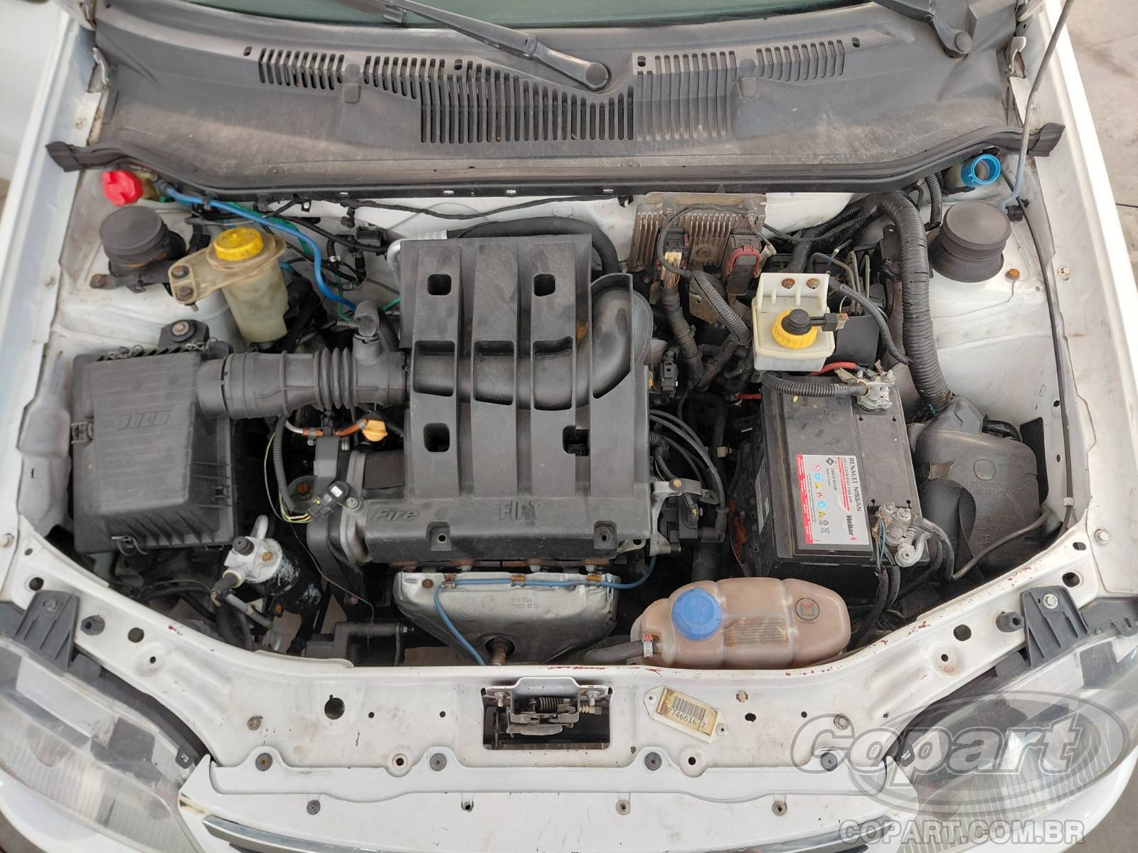 Foto 7 de 10: 2016 FIAT PALIO