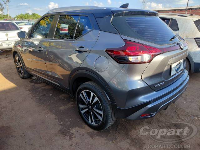 2023 NISSAN KICKS 