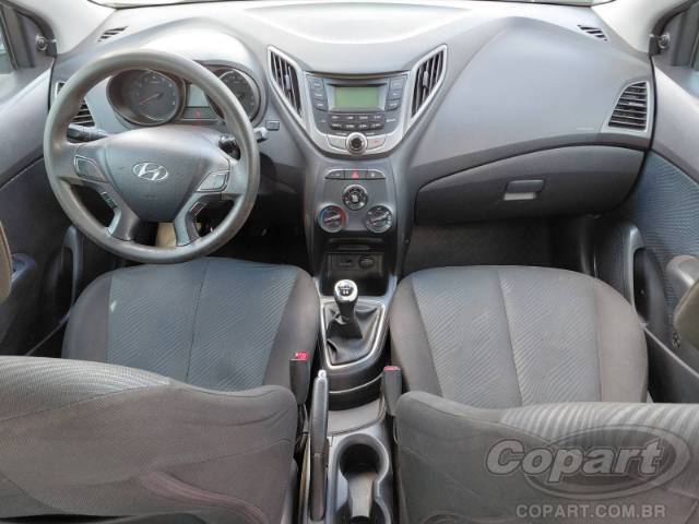 2015 HYUNDAI HB20 