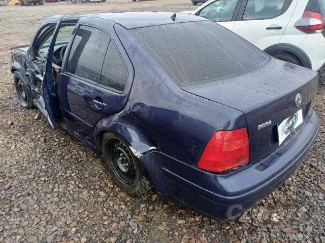 2001 VOLKSWAGEN BORA 