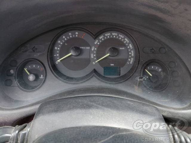 2010 CHEVROLET CLASSIC 