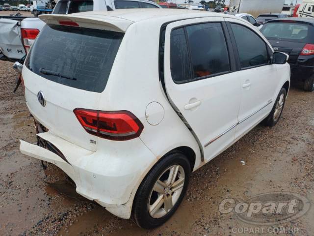 2016 VOLKSWAGEN FOX 