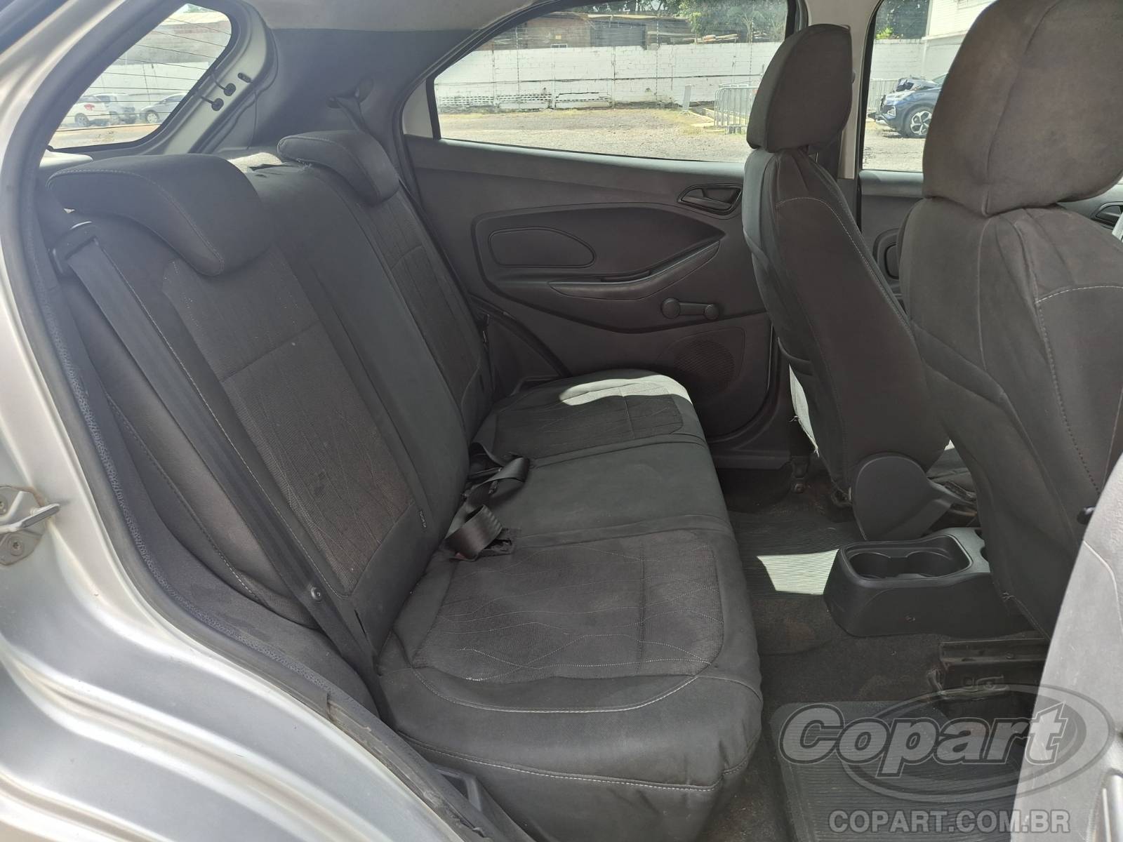 Foto 6 de 11: 2015 FORD KA