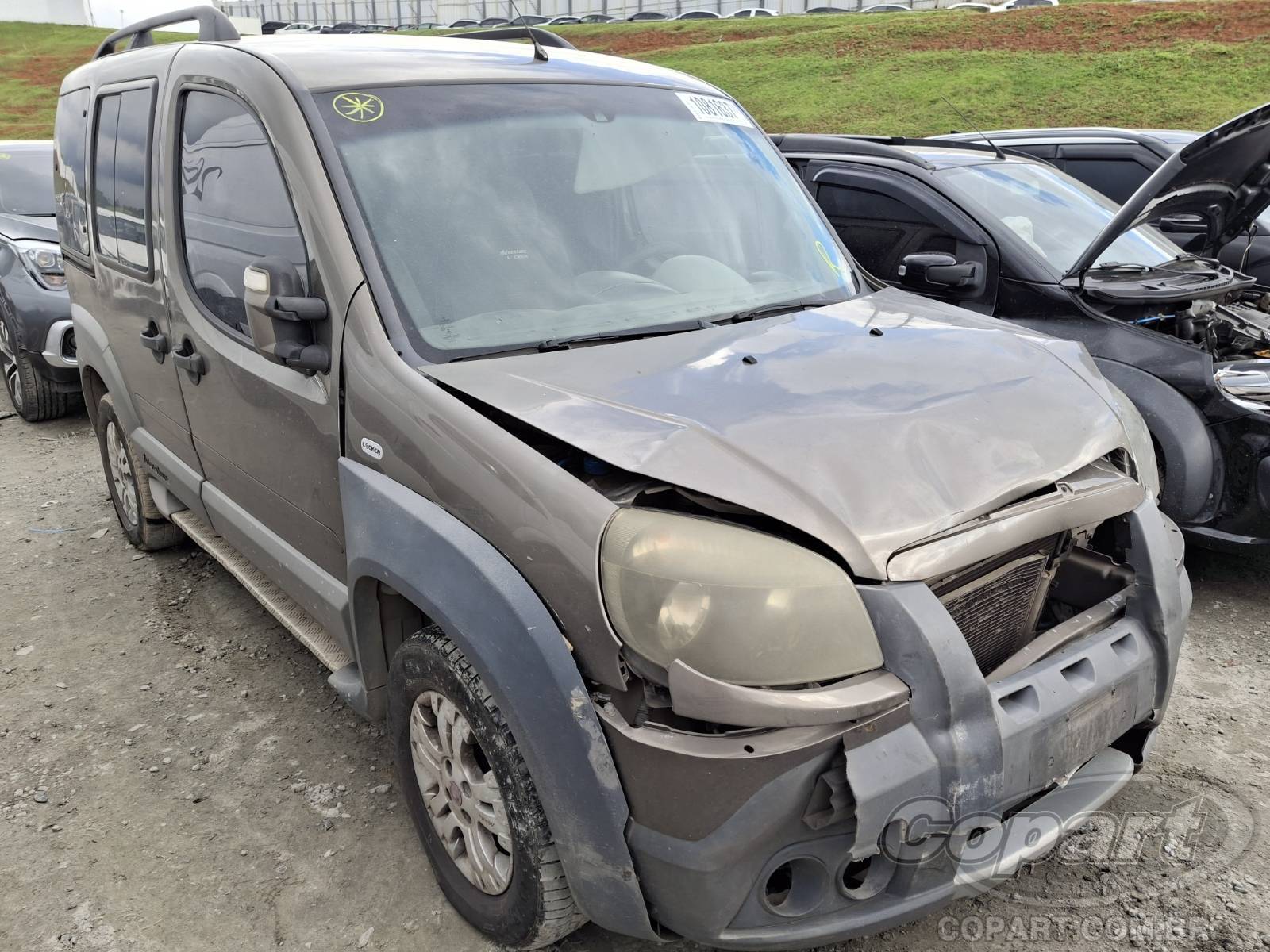 Veículo Fiat Doblo Fiat Doblo Adventure 1.8 16V E.torQ 2011 2011 em leilão