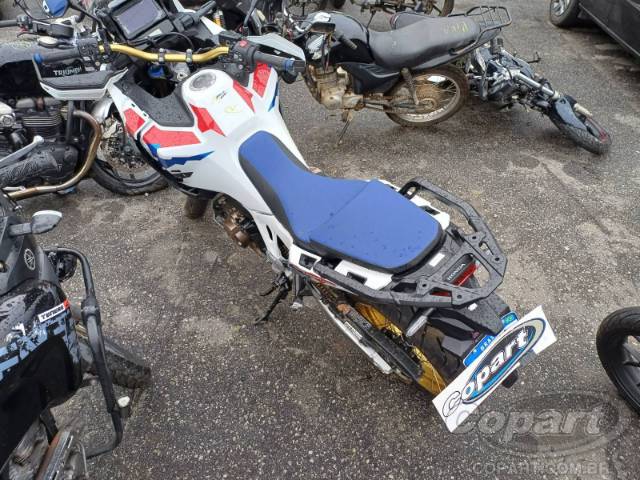 2026 HONDA CRF 1000L 