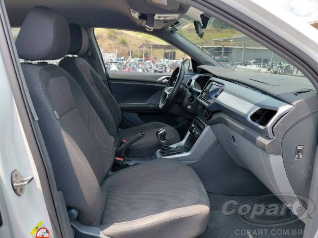 2023 VOLKSWAGEN T-CROSS 