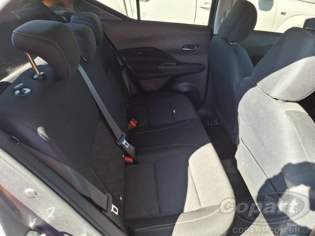 2025 NISSAN Kicks Play 