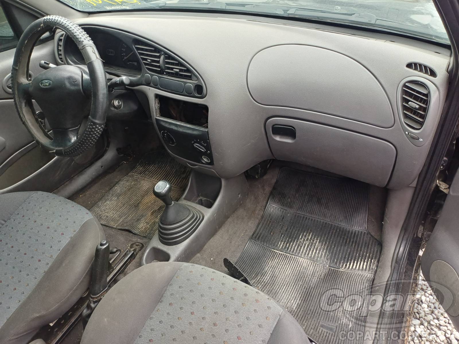 Foto 9 de 13: 2007 FORD COURIER