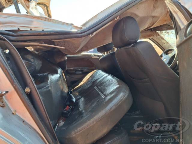 2012 VOLKSWAGEN GOL 