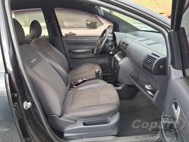 2010 VOLKSWAGEN FOX 