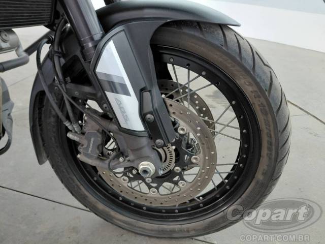 2019 SUZUKI V-STROM 