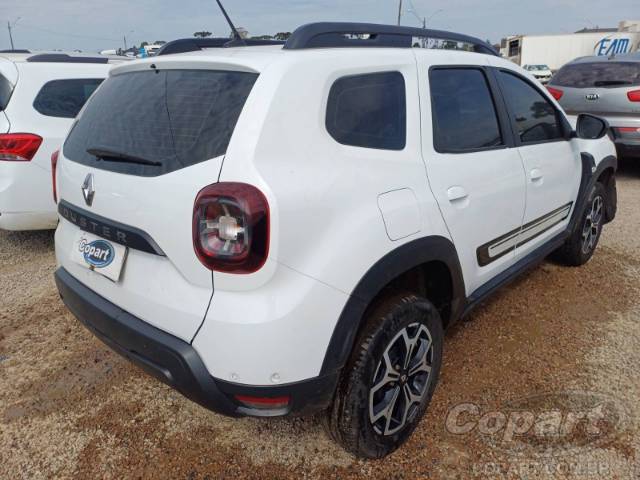 2024 RENAULT DUSTER 