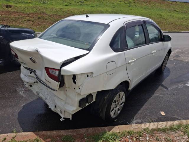 2016 FIAT GRAND SIENA 