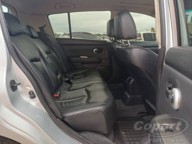2013 NISSAN TIIDA 