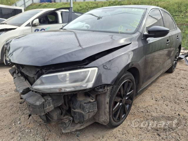 2011 VOLKSWAGEN JETTA 