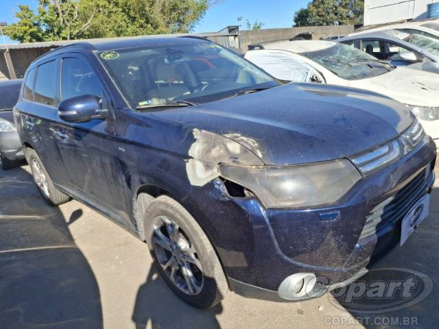 2014 MITSUBISHI OUTLANDER 