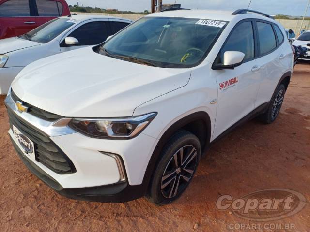 2025 CHEVROLET TRACKER 