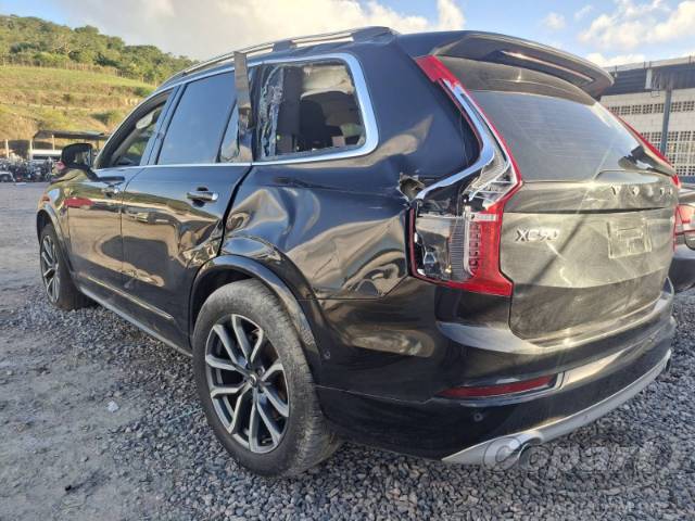 2019 VOLVO XC90 
