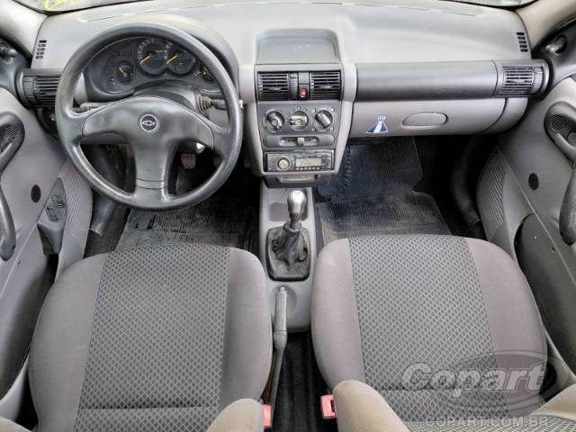 2010 CHEVROLET CLASSIC 