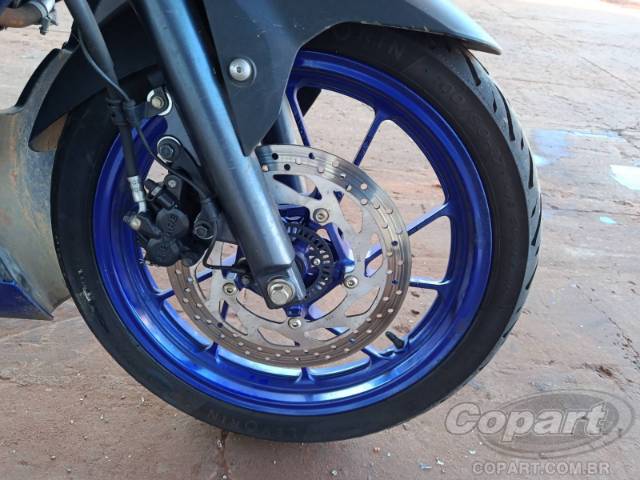 2024 YAMAHA YZF R15 