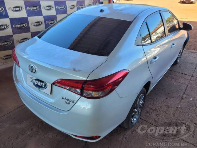 2024 TOYOTA YARIS SEDA 