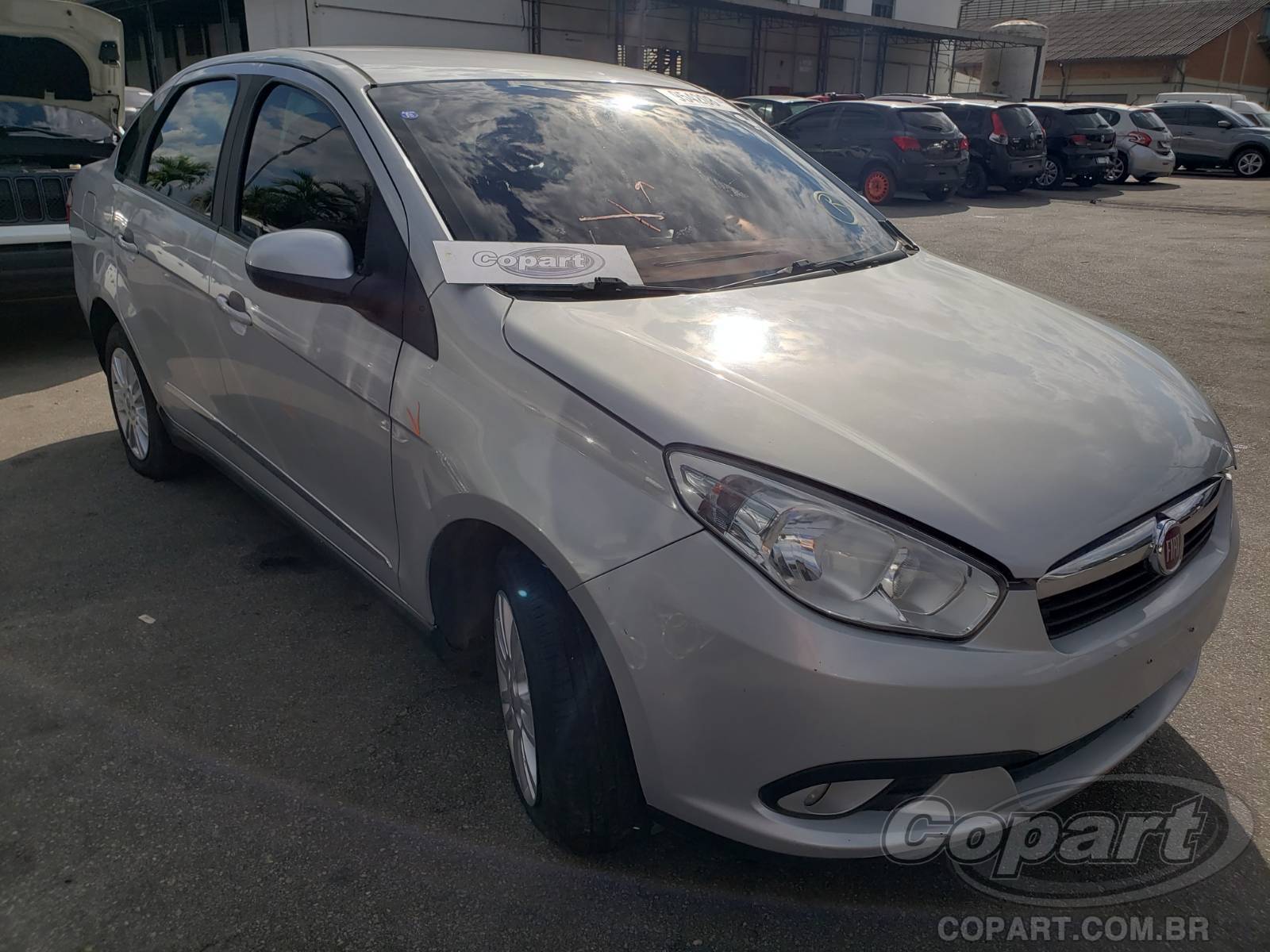 FIAT GRAND SIENA ESSENCE 1.6 16V E.TORQ 2016