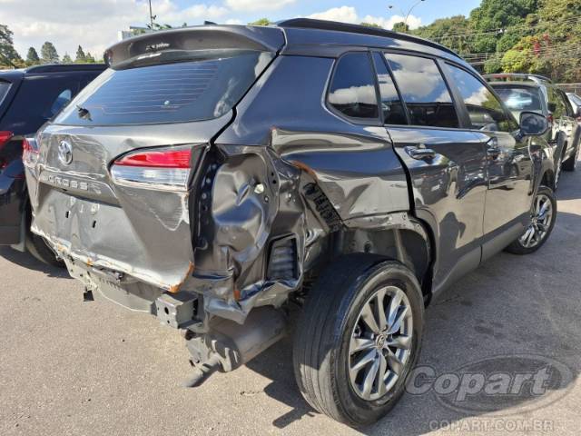 2026 TOYOTA COROLLA CROSS 