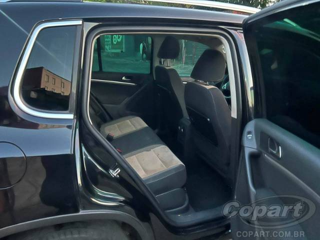 2012 VOLKSWAGEN TIGUAN 
