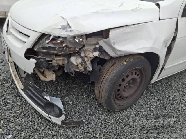2013 VOLKSWAGEN GOL 