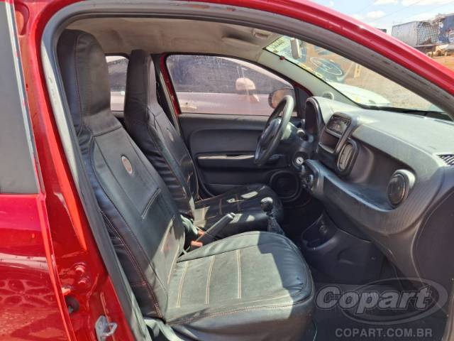 2017 FIAT MOBI 