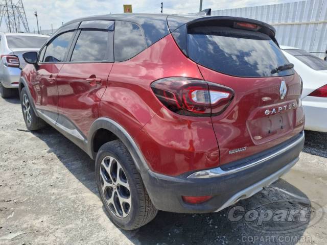 2021 RENAULT CAPTUR 