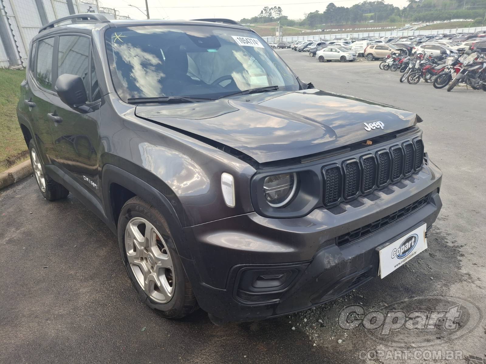Veículo Fiat Renegade JEEP RENEGADE SPORT T270 1.3 16V GSE Turbo 2022 2023 em leilão