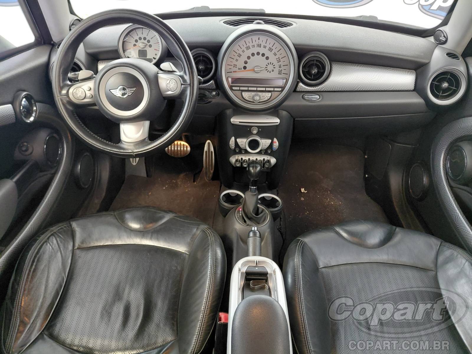 2010 MINI COOPER — foto 9 de 11