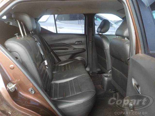 2021 NISSAN KICKS 