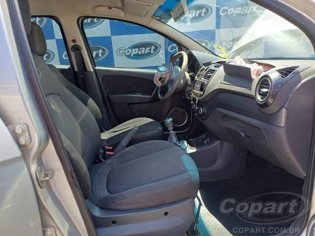 2016 FIAT GRAND SIENA 