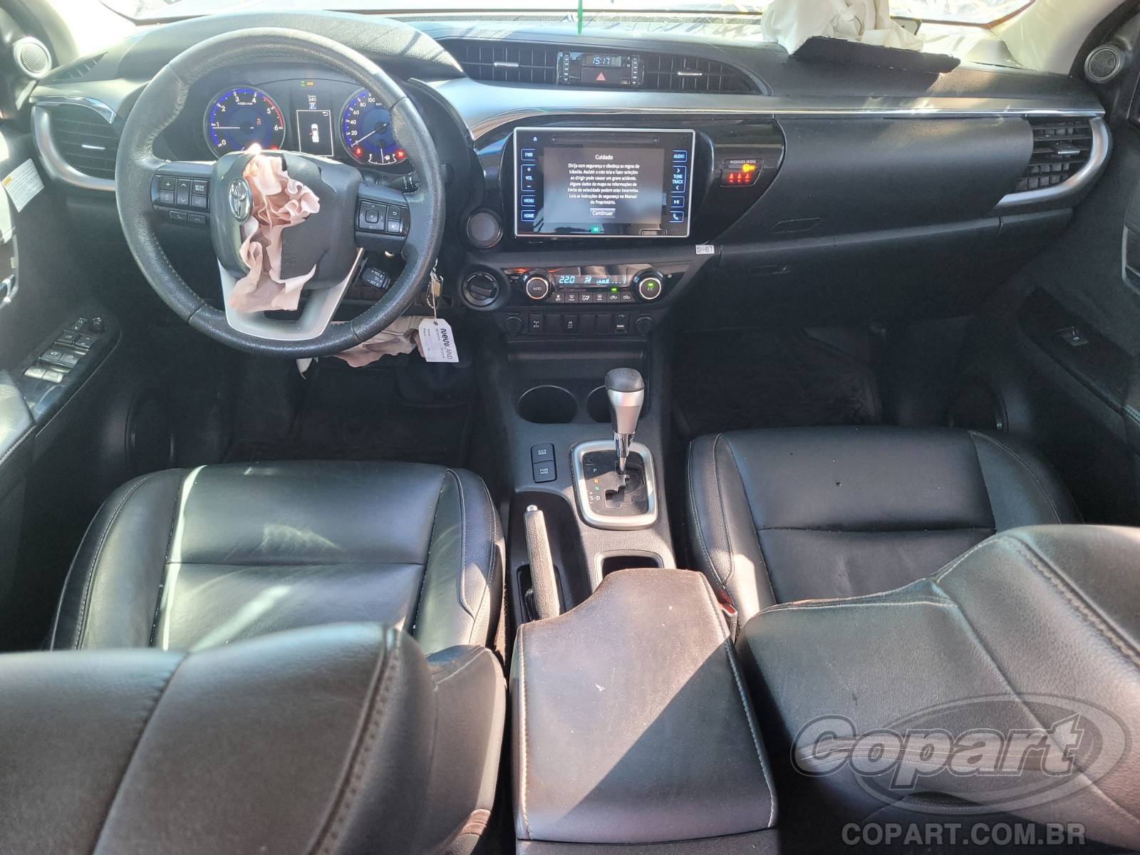 2016 TOYOTA HILUX CD — foto 9 de 11