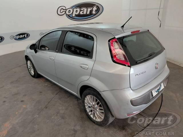 2013 FIAT PUNTO 