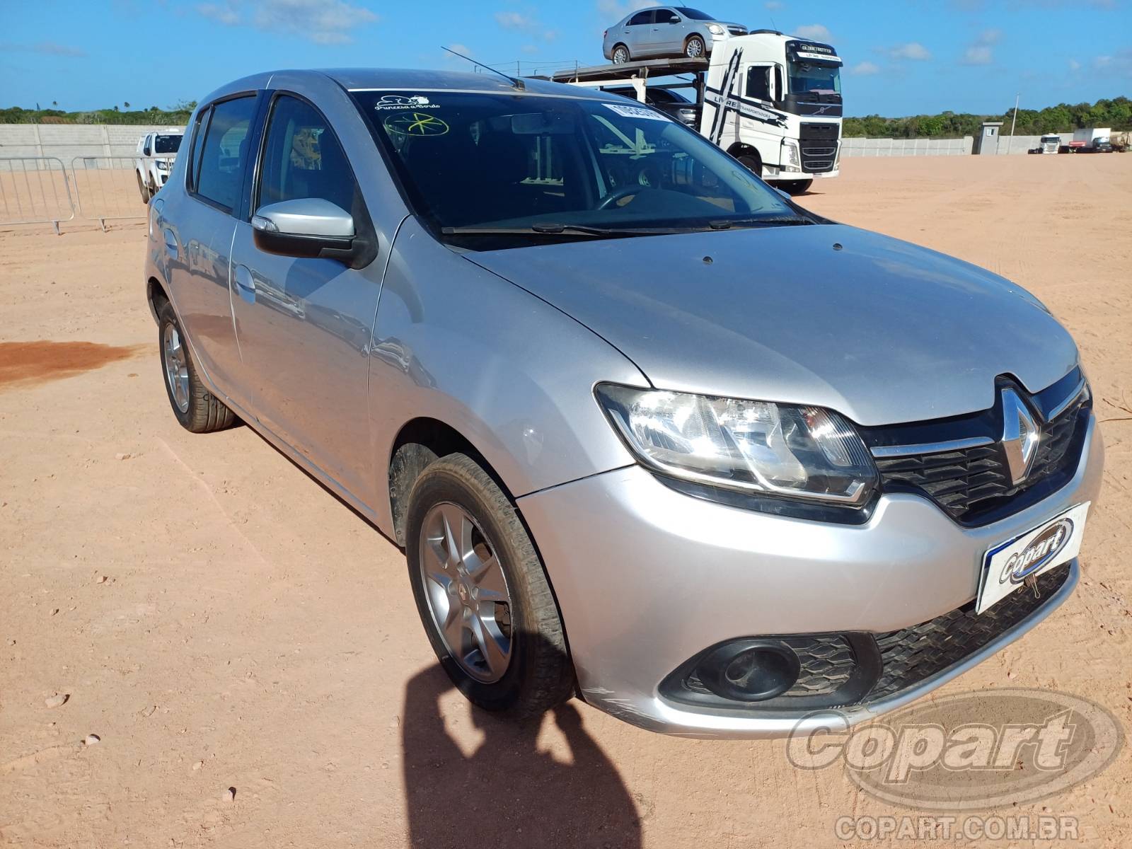 2017 RENAULT SANDERO